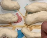 A picture of step 2 of Baing Baing noodles.