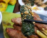 A picture of step 4 of Vietnamese Grilled Beef Wrapped in Betel Leaves (Bò cuốn lá lốt).