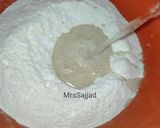 A picture of step 8 of Aloo ke prathay.