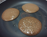 Foto del paso 2 de la receta: Hot cakes de chocolate 🍫🥞 / low carb