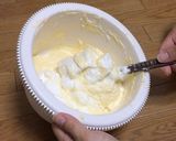 Foto langkah ke 4 dari resep Neapolitan Butter Cake.