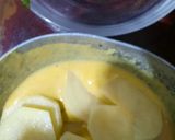A picture of step 2 of Potato round pakoray.
