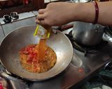 A picture of step 3 of Masala Macroni.