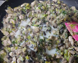 Foto del paso 3 de la receta: Tarta de pollo y champiñones