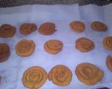A picture of step 9 of Ganthia fruit canapé# team contest #sugar n spice#appetizer #indian food.
