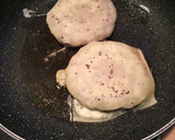 Foto del paso 2 de la receta: Hamburguesa con pimiento caramelizado, cebolla caramelizada y queso brie