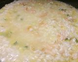 A picture of step 2 of Smoked salmon and zucchine risotto.