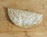 A picture of step 4 of Roti Sandwich.