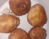 A picture of step 2 of Leftover rice dahi vada.