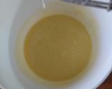 Foto del paso 3 de la receta: "Bizcochuelo" de coco y dulce de leche sin harina