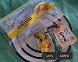 รูปขั้นตอนการทำที่ 1 ของ ครัวซองท์ผักโขมชีสส 🥐🧀 DIY FROM 7-11