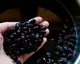 Hình bước làm 1 của món Chè đậu đen
