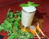 मिंट मसाला छाछ (mint masala chaas recipe in Hindi) रेसिपी चरण 3 फोटो