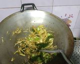 รูปขั้นตอนการทำที่ 3 ของ ปลาดุกกรอบผัดฉ่า