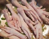 A picture of step 2 of Chicken feet.