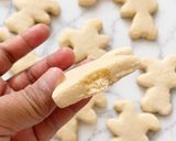Foto langkah ke 5 dari resep Gluten free vanilla sugar cookies.