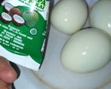 Foto langkah ke 2 dari resep Ayam santan bumbu kuning+ telur.