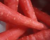A picture of step 1 of Tricolor carrot kheer.
