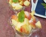 Pas rețetă Salată de nectarine plate 1 fotografie