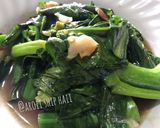 รูปขั้นตอนการทำที่ 4 ของ ผัด ‘คะน้าฮ่องกง’ น้ำมันหอย 🌱