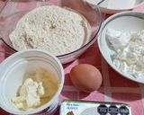 Foto del paso 1 de la receta: Bizcochitos al yogurt