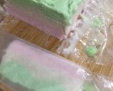 Foto langkah ke 4 dari resep Es gabus warna warni - Es hunkwe - es roti.