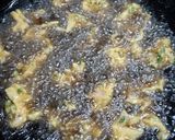 A picture of step 4 of Crispy pakoray.