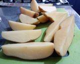 A picture of step 3 of Easy Potato Wedges.