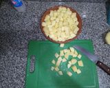 Foto del paso 1 de la receta: Tortilla de papas😋