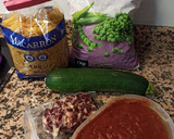 Foto del paso 1 de la receta: Macarrones con calabacín, guisantes y jamón