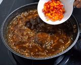Foto langkah ke 4 dari resep Chicken Steak Saus Lada Hitam.