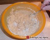 Φωτογραφία βήματος 12 της συνταγής Muffins μπανάνας με φυστικοβούτυρο