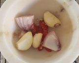 A picture of step 1 of Javanese Fried Rice.