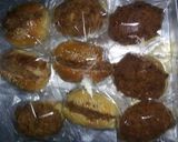 Foto langkah ke 7 dari resep Roti Abon mini isi sosis.