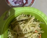 Foto langkah ke 1 dari resep Lodeh Labu Iris.