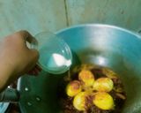 Foto langkah ke 4 dari resep Telur Luak Khai (Telur Asam Manis Khas Thailand).