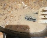 Foto langkah ke 9 dari resep Beef Steak Saus Jamur Ala Rumahan.