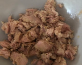 Foto del paso 3 de la receta: Latas de atún con pan pita