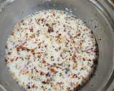 A picture of step 2 of White Sauce Spaghetti.