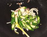 Foto langkah ke 2 dari resep Tumis cumi Asin.