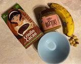 Φωτογραφία βήματος 1 της συνταγής Overnight oats με μπανάνα, κακάο, φυστικοβούτυρο και φουντούκια. 🍌🌰🥜