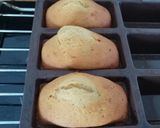 Une image de l'étape 5 de Madeleines à la fleur d'oranger et huile d'olive.