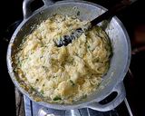 Foto langkah ke 4 dari resep Misoa Goreng l Cemilan Ekonomis.
