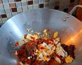 Foto langkah ke 2 dari resep Nasi Goreng Dendeng Balado.