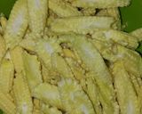 Foto langkah ke 1 dari resep Tumis jagung muda saus madu.