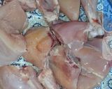 A picture of step 1 of Chicken Broth / Stock or Yakhni.
