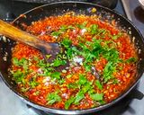 A picture of step 2 of Garlic Chutney.