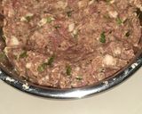 Foto del paso 1 de la receta: Pan de carne y chorizo