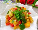 A picture of step 5 of Stir-Fried Tofu with Bell Peppers and Cauliflower (Vegetarian Dish).
