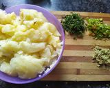 A picture of step 1 of Bread samosa.